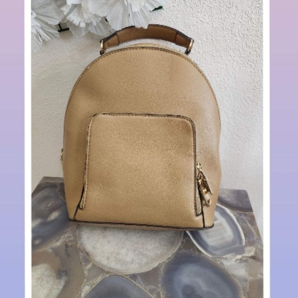 🤎I.N.C. Kolleene backpack🤎